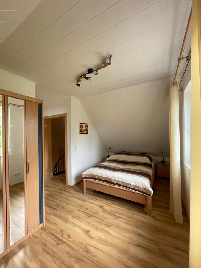 Ferienwohnung Justus Aurich Exteriör bild