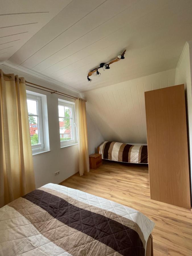 Ferienwohnung Justus Aurich Exteriör bild